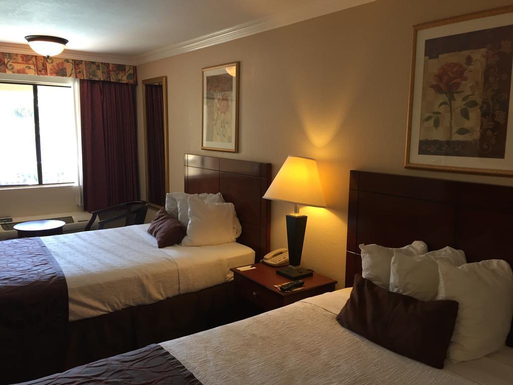 Chula Vista Inn Ngoại thất bức ảnh